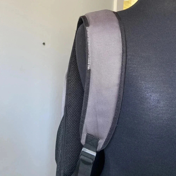 Air Jordan |Back  Pack - Picture 8 of 12